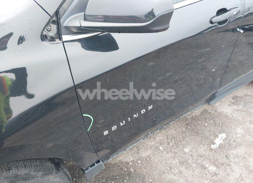 Photo 19 of 2018 Chevrolet Equinox LT (VIN 2GNAXKEX9J6283919)