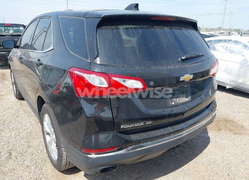 Photo 3 of 2018 Chevrolet Equinox LT (VIN 2GNAXKEXXJ6173624)