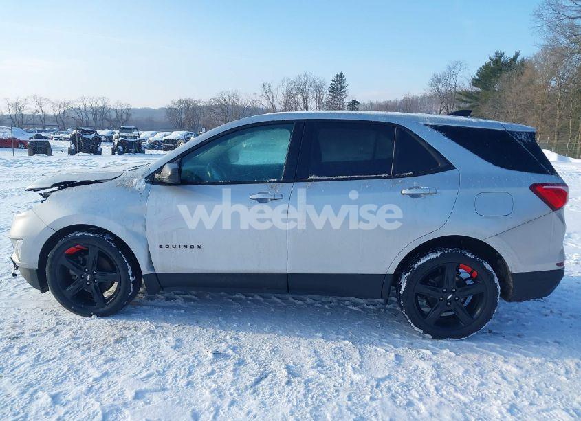 Photo 15 of 2020 Chevrolet Equinox FWD LT 2.0L TURBO (VIN 2GNAXLEX0L6119774)