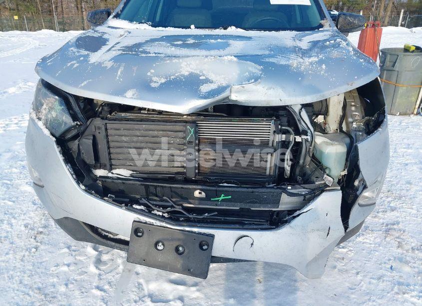 Photo 6 of 2020 Chevrolet Equinox FWD LT 2.0L TURBO (VIN 2GNAXLEX0L6119774)