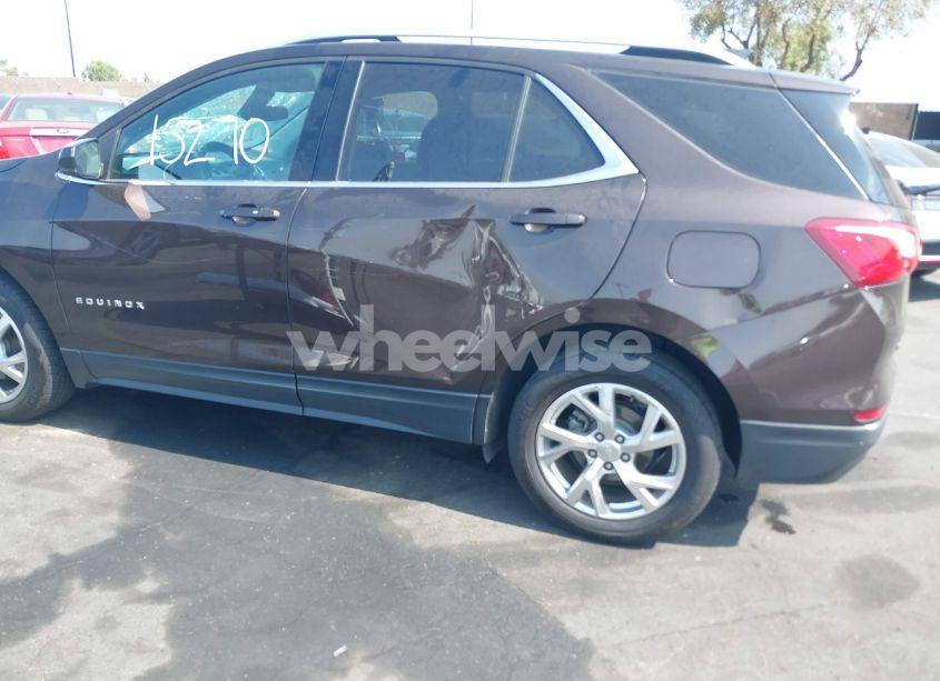 Photo 19 of 2020 Chevrolet Equinox FWD LT 2.0L TURBO (VIN 2GNAXLEX0L6263843)