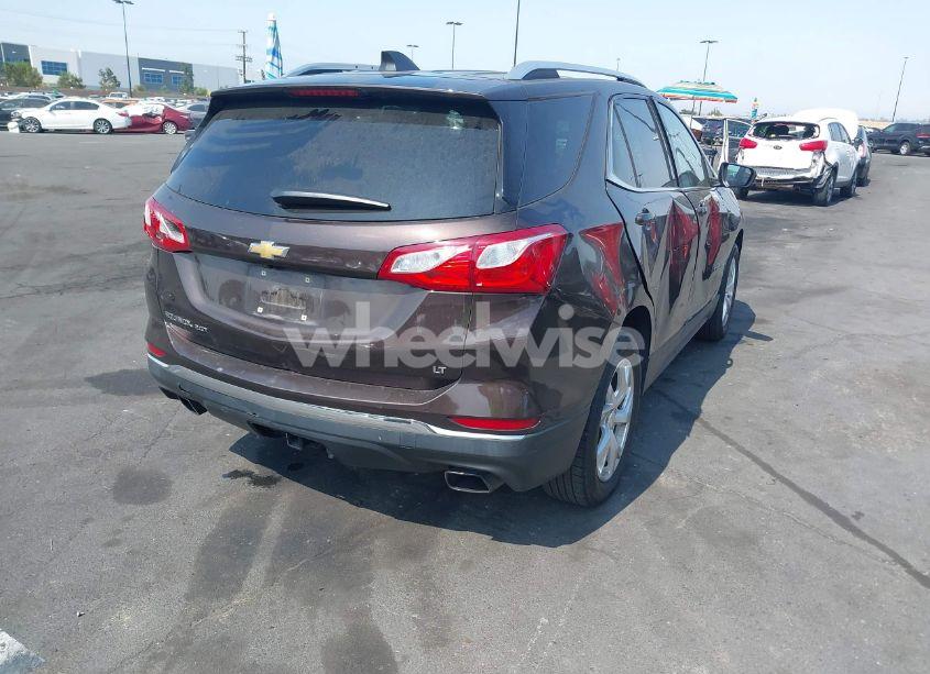 Photo 4 of 2020 Chevrolet Equinox FWD LT 2.0L TURBO (VIN 2GNAXLEX0L6263843)