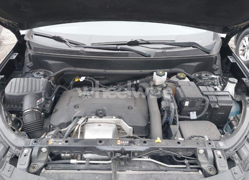 Photo 10 of 2020 Chevrolet Equinox FWD LT 2.0L TURBO (VIN 2GNAXLEX1L6206969)