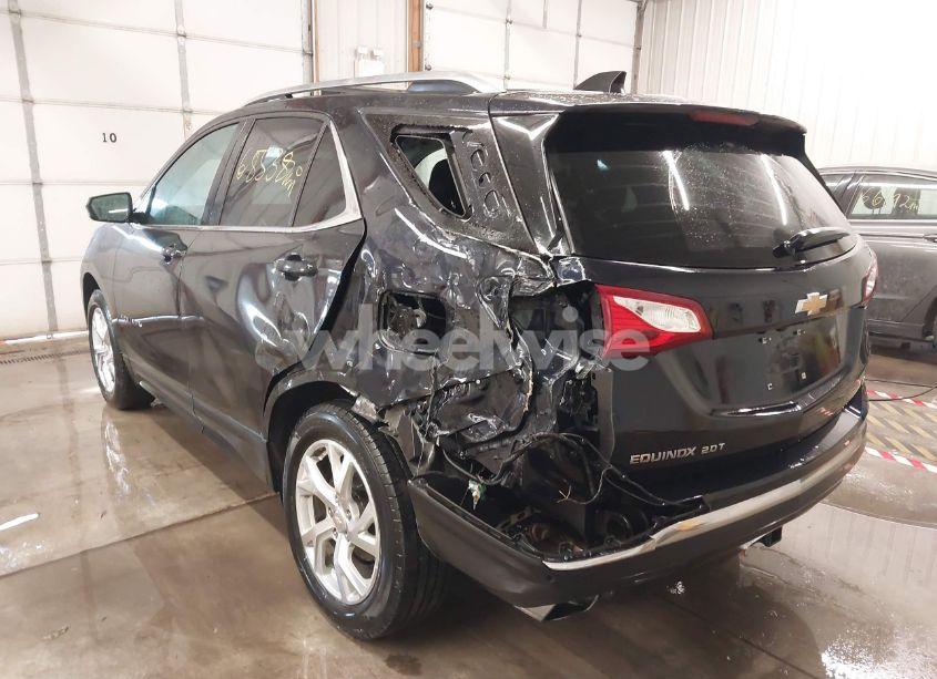 Photo 3 of 2020 Chevrolet Equinox FWD LT 2.0L TURBO (VIN 2GNAXLEX1L6206969)