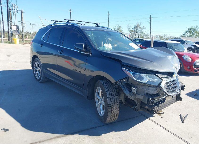 2019 Chevrolet Equinox LT (VIN 2GNAXLEX2K6190022) main photo