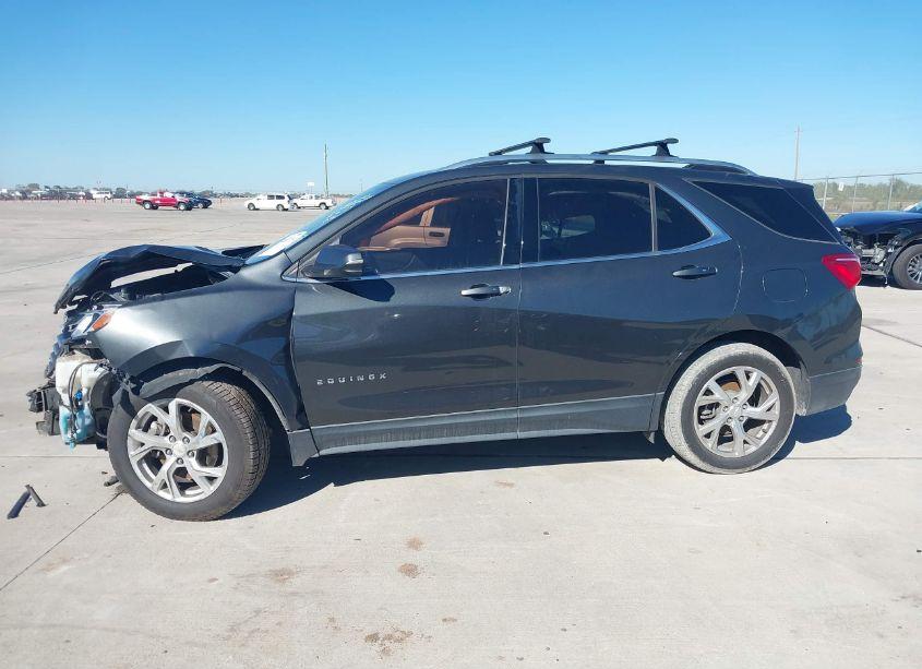 Photo 14 of 2019 Chevrolet Equinox LT (VIN 2GNAXLEX2K6190022)