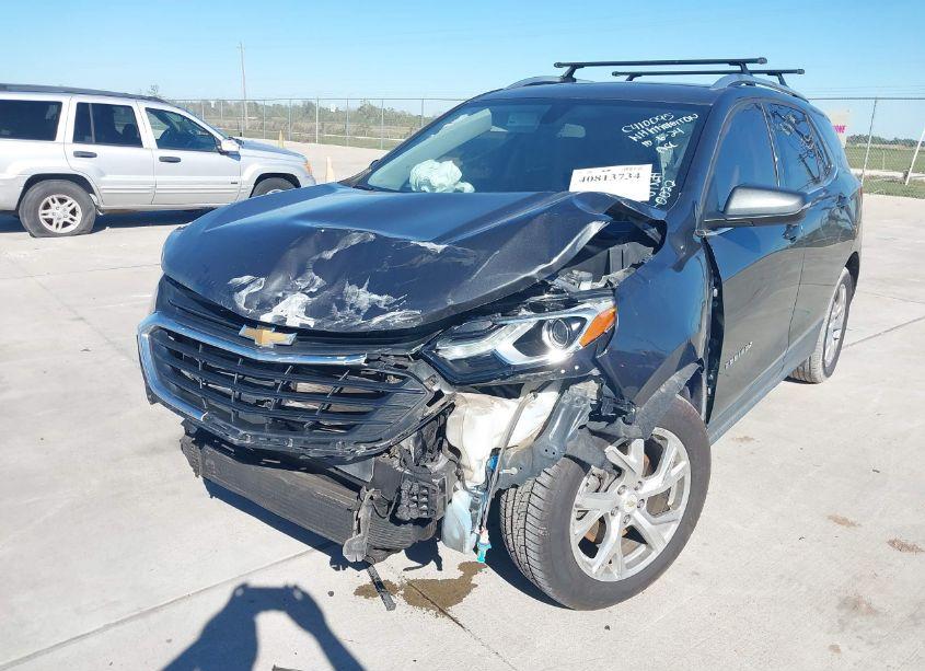 Photo 6 of 2019 Chevrolet Equinox LT (VIN 2GNAXLEX2K6190022)