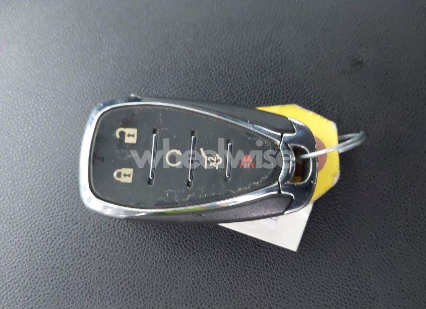 Photo 11 of 2019 Chevrolet Equinox LT (VIN 2GNAXLEX2K6282229)