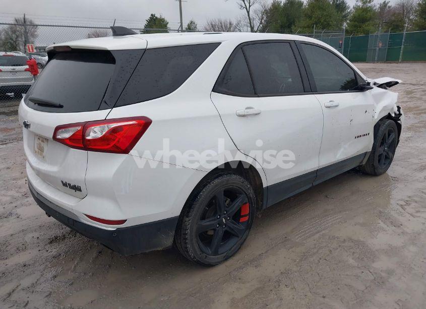 Photo 4 of 2019 Chevrolet Equinox LT (VIN 2GNAXLEX2K6282229)