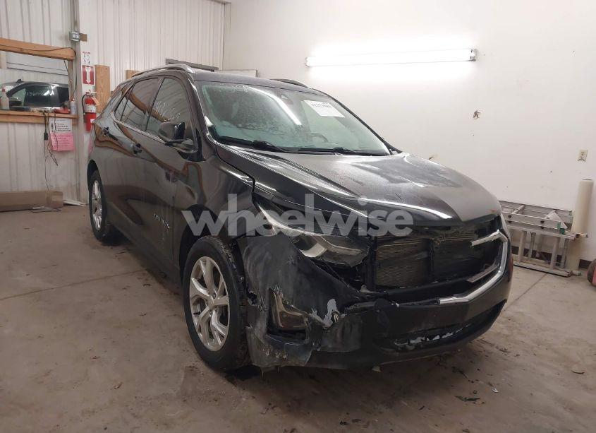 Photo 6 of 2020 Chevrolet Equinox FWD LT 2.0L TURBO (VIN 2GNAXLEX2L6181757)