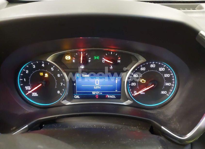 Photo 7 of 2020 Chevrolet Equinox FWD LT 2.0L TURBO (VIN 2GNAXLEX2L6181757)