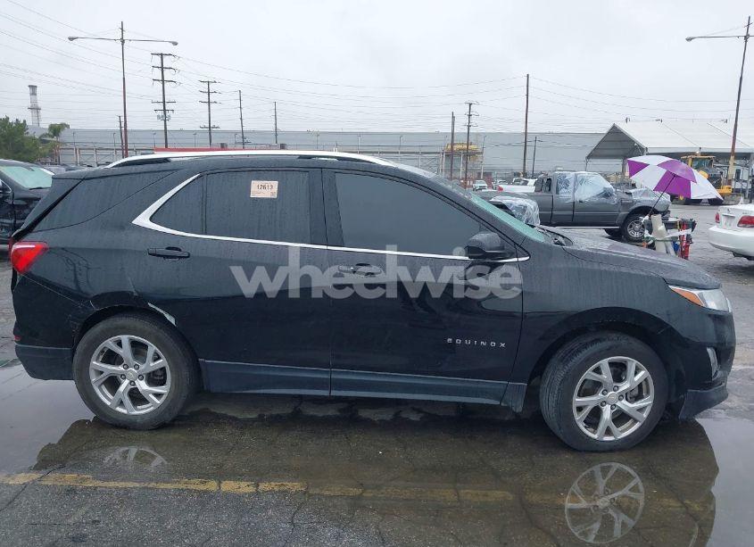Photo 14 of 2019 Chevrolet Equinox LT (VIN 2GNAXLEX3K6186898)