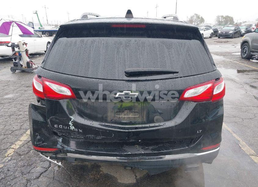 Photo 17 of 2019 Chevrolet Equinox LT (VIN 2GNAXLEX3K6186898)
