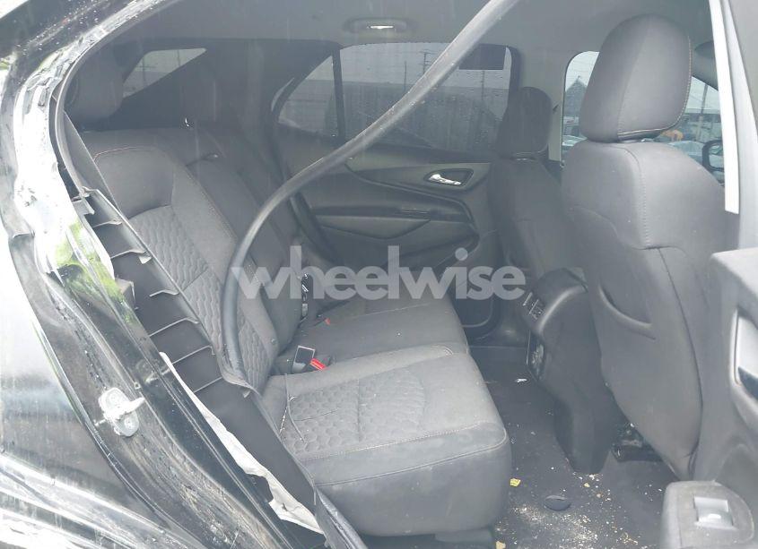 Photo 8 of 2019 Chevrolet Equinox LT (VIN 2GNAXLEX3K6186898)