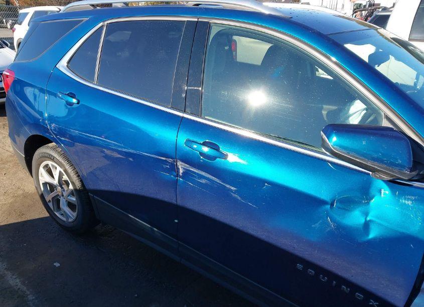 Photo 13 of 2019 Chevrolet Equinox LT (VIN 2GNAXLEX3K6232231)