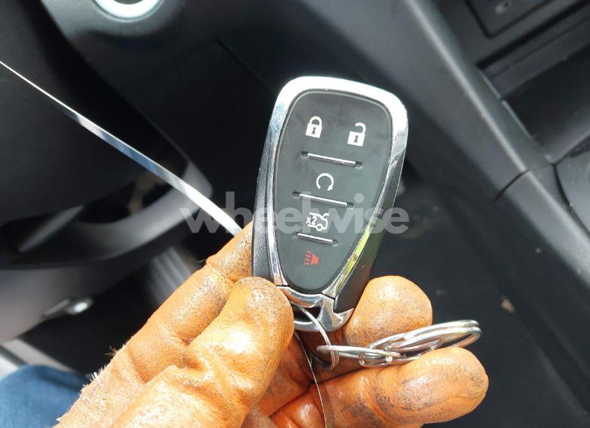 Photo 11 of 2019 Chevrolet Equinox LT (VIN 2GNAXLEX3K6236554)