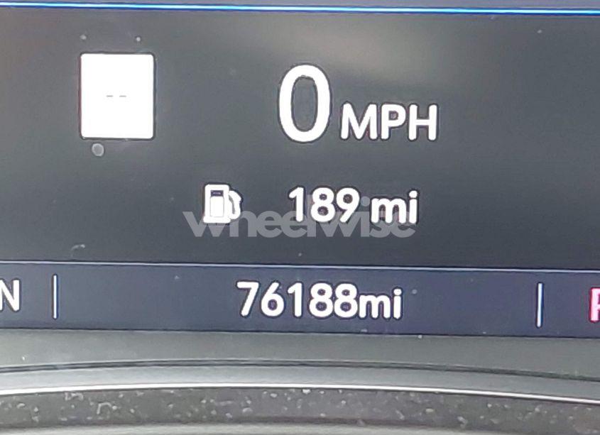 Photo 16 of 2019 Chevrolet Equinox LT (VIN 2GNAXLEX3K6236554)