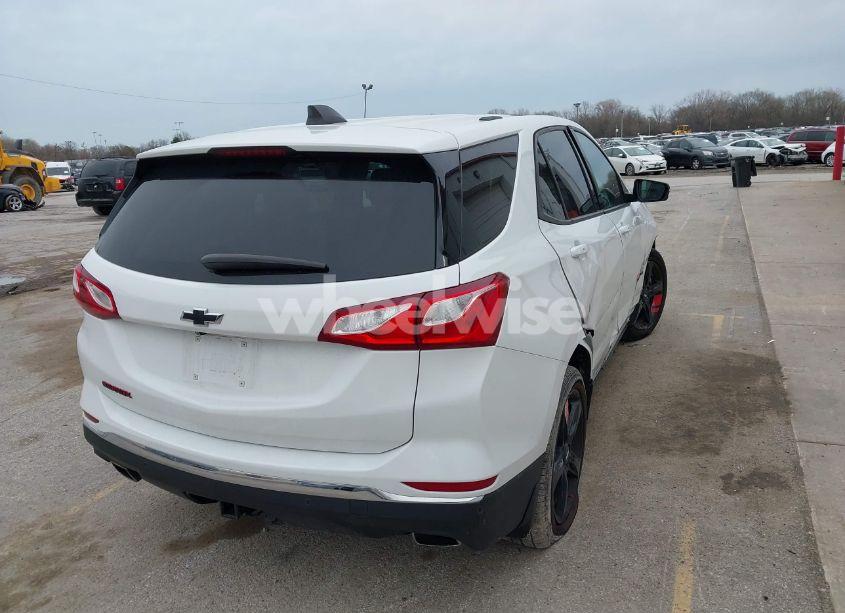 Photo 4 of 2019 Chevrolet Equinox LT (VIN 2GNAXLEX3K6236554)