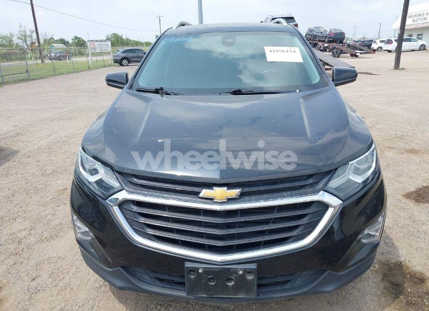 Photo 6 of 2020 Chevrolet Equinox FWD LT 2.0L TURBO (VIN 2GNAXLEX4L6215956)