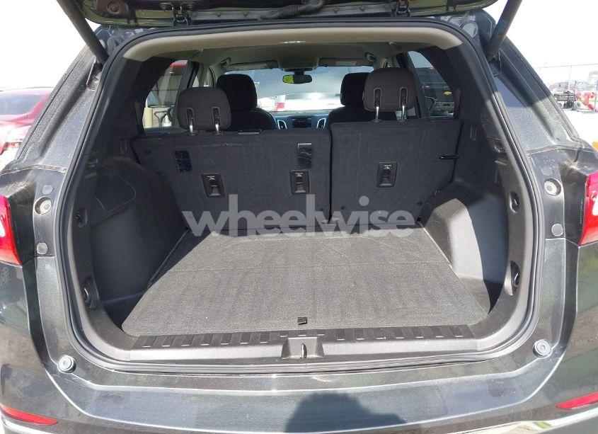 Photo 17 of 2019 Chevrolet Equinox LT (VIN 2GNAXLEX6K6123469)