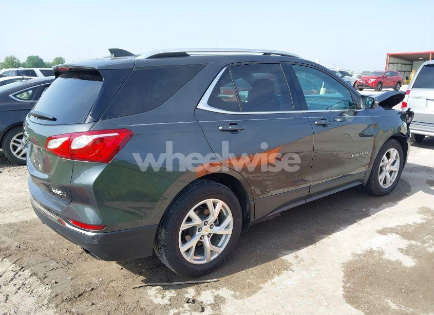 Photo 4 of 2019 Chevrolet Equinox LT (VIN 2GNAXLEX6K6123469)