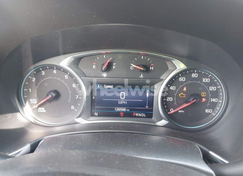 Photo 7 of 2019 Chevrolet Equinox LT (VIN 2GNAXLEX6K6123469)