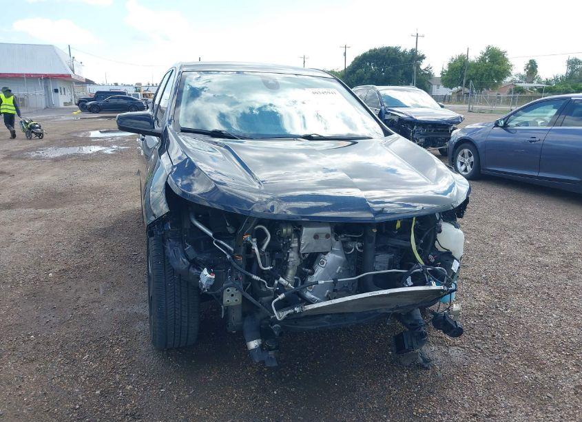 Photo 6 of 2020 Chevrolet Equinox FWD LT 2.0L TURBO (VIN 2GNAXLEX7L6104060)