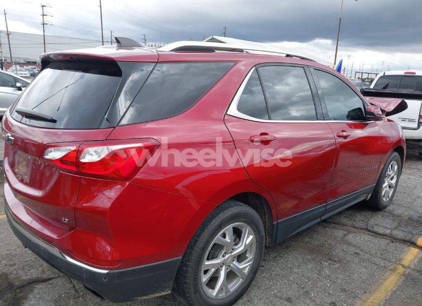Photo 13 of 2020 Chevrolet Equinox FWD LT 2.0L TURBO (VIN 2GNAXLEX7L6276783)