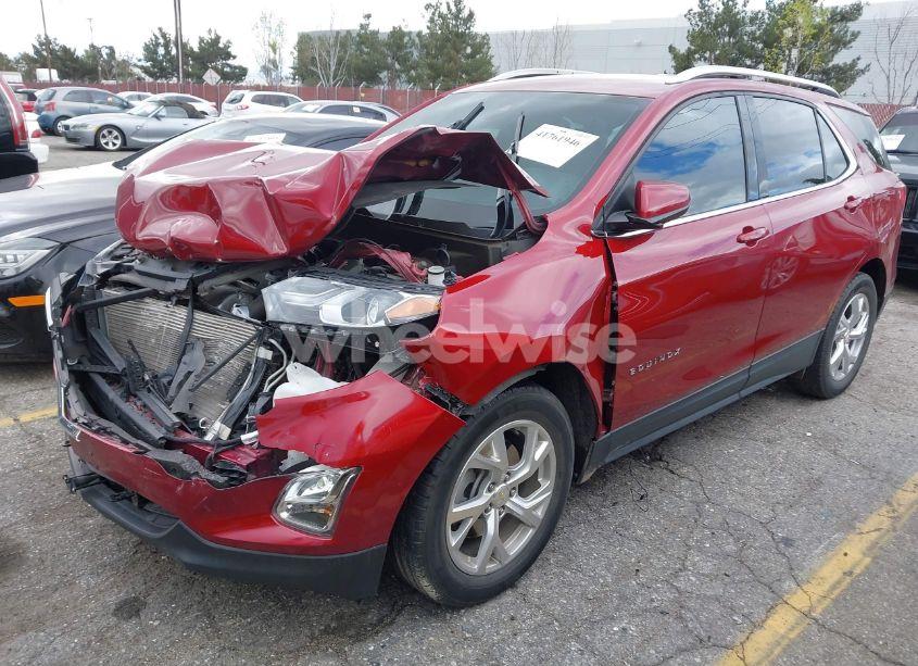 Photo 2 of 2020 Chevrolet Equinox FWD LT 2.0L TURBO (VIN 2GNAXLEX7L6276783)
