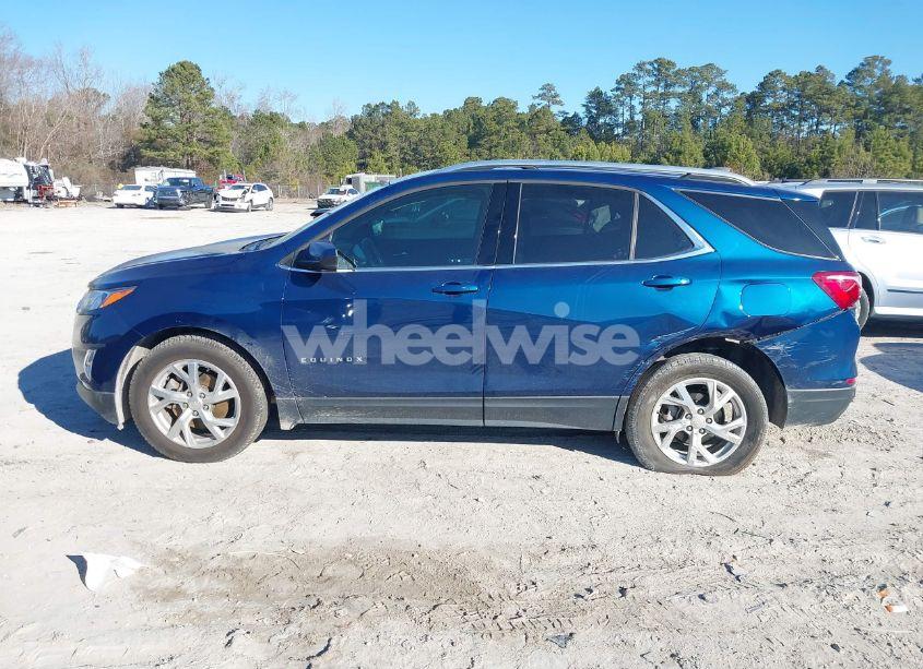 Photo 15 of 2020 Chevrolet Equinox FWD LT 2.0L TURBO (VIN 2GNAXLEX8L6103967)