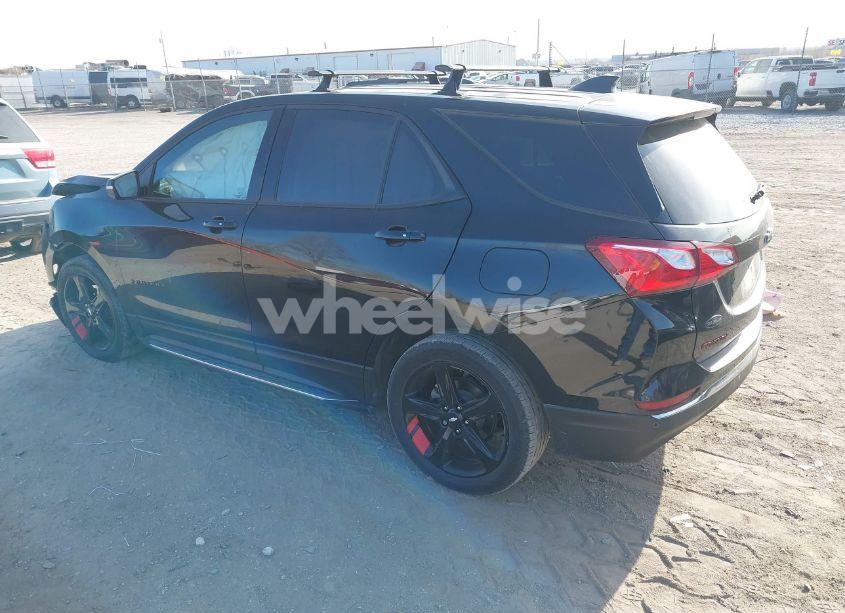 Photo 3 of 2019 Chevrolet Equinox LT (VIN 2GNAXLEXXK6222733)