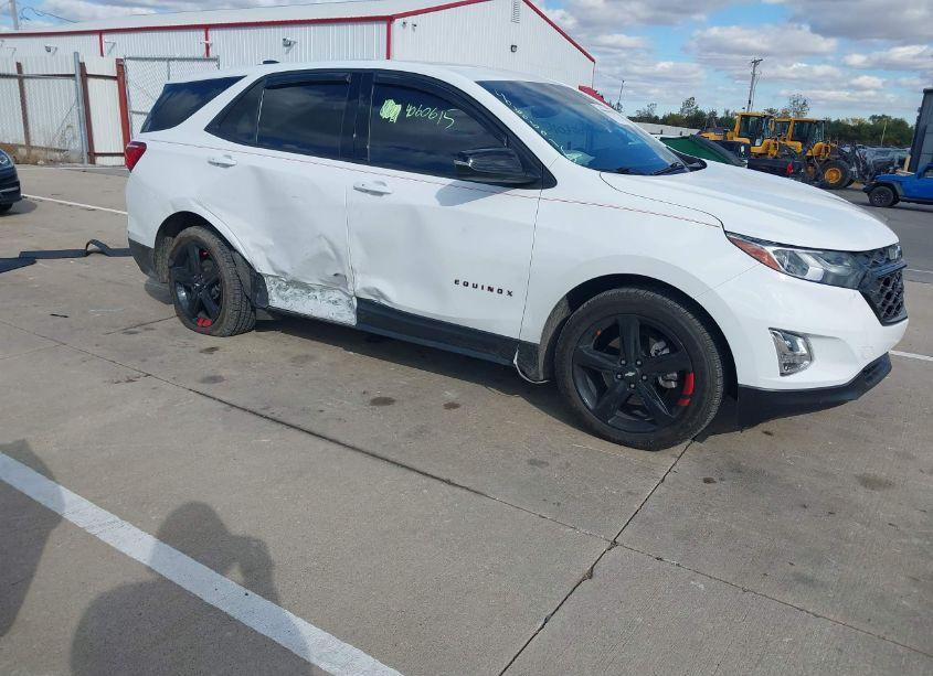 2019 Chevrolet Equinox LT (VIN 2GNAXLEXXK6285329) main photo