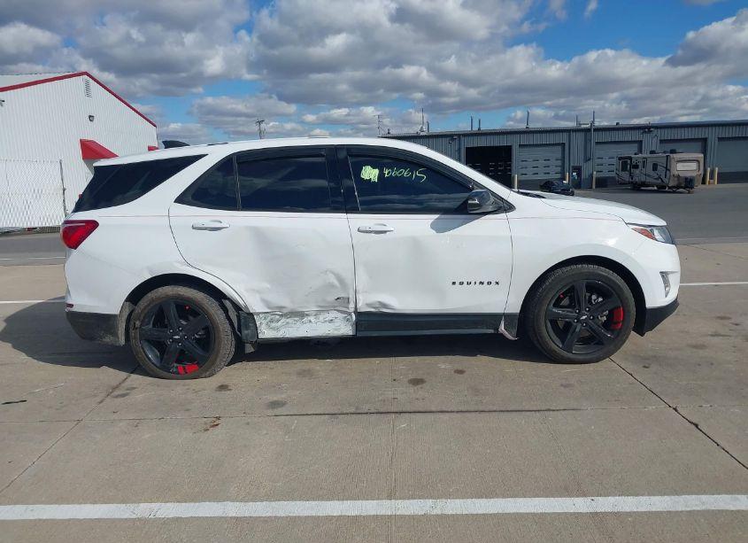 Photo 14 of 2019 Chevrolet Equinox LT (VIN 2GNAXLEXXK6285329)