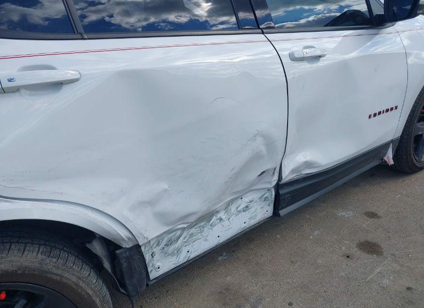 Photo 6 of 2019 Chevrolet Equinox LT (VIN 2GNAXLEXXK6285329)