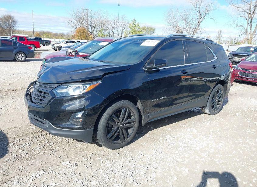 Photo 2 of 2020 Chevrolet Equinox FWD LT 2.0L TURBO (VIN 2GNAXLEXXL6136856)