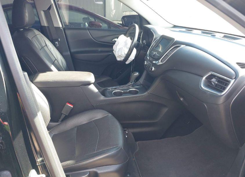 Photo 5 of 2020 Chevrolet Equinox FWD LT 2.0L TURBO (VIN 2GNAXLEXXL6136856)