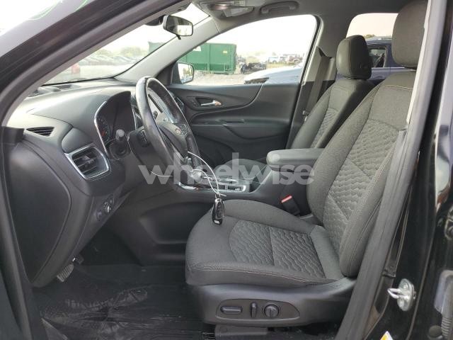 Photo 5 of 2020 CHEVROLET EQUINOX LT (VIN 2GNAXLEXXL6279211)