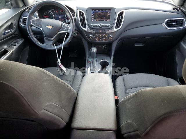 Photo 7 of 2020 CHEVROLET EQUINOX LT (VIN 2GNAXLEXXL6279211)