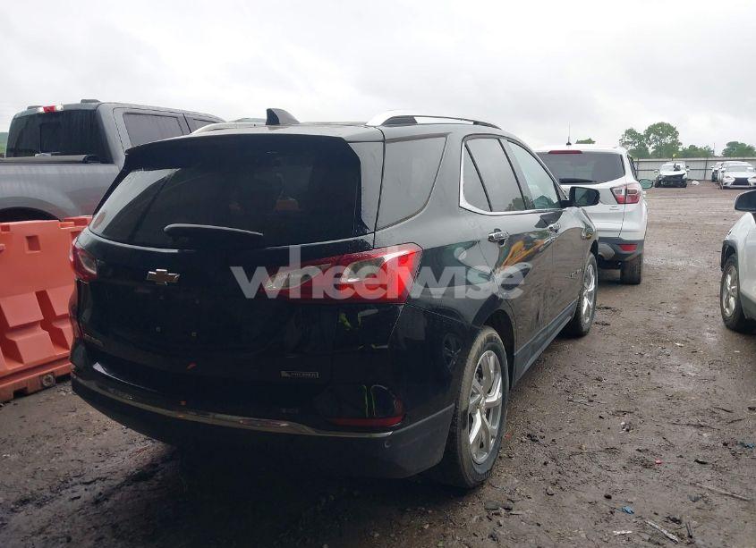 Photo 4 of 2018 Chevrolet Equinox PREMIER (VIN 2GNAXMEV0J6119906)