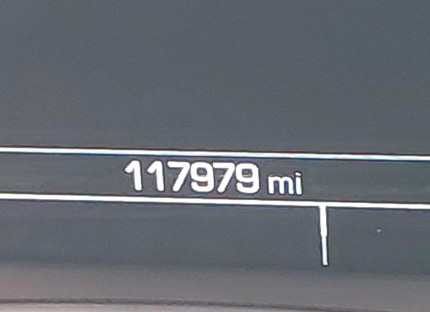 Photo 15 of 2018 Chevrolet Equinox PREMIER (VIN 2GNAXMEV0J6282894)