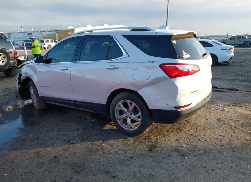 Photo 3 of 2018 Chevrolet Equinox PREMIER (VIN 2GNAXMEV0J6284354)