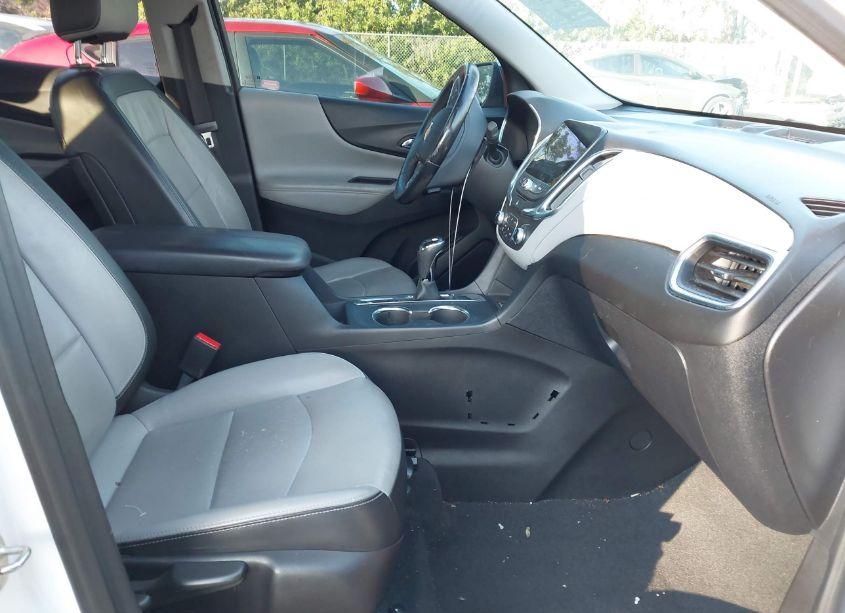 Photo 5 of 2018 Chevrolet Equinox PREMIER (VIN 2GNAXMEV0J6284354)