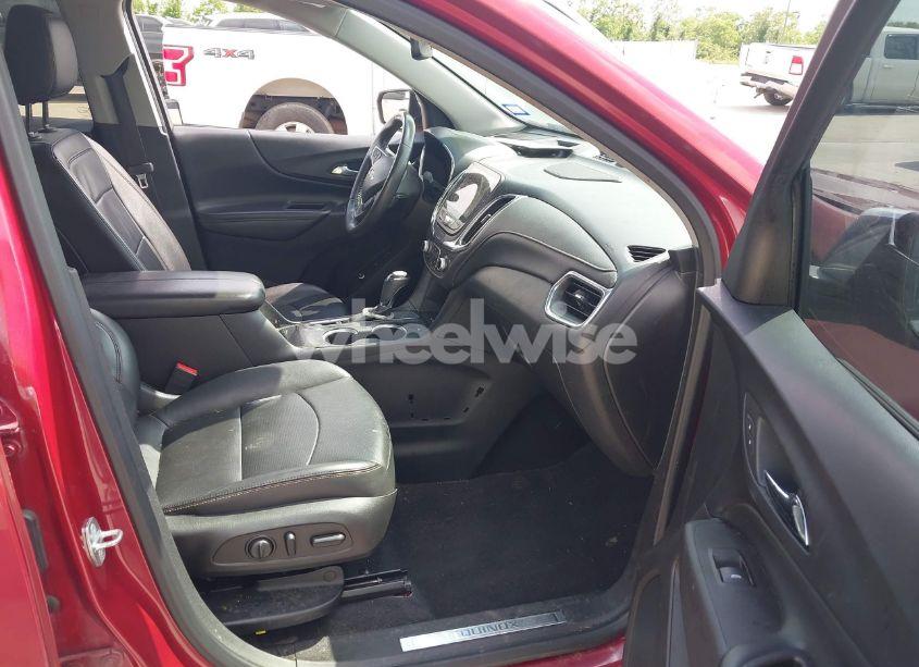 Photo 5 of 2018 Chevrolet Equinox PREMIER (VIN 2GNAXMEV1J6113015)