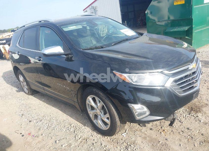 2018 Chevrolet Equinox PREMIER (VIN 2GNAXMEV1J6298926) main photo