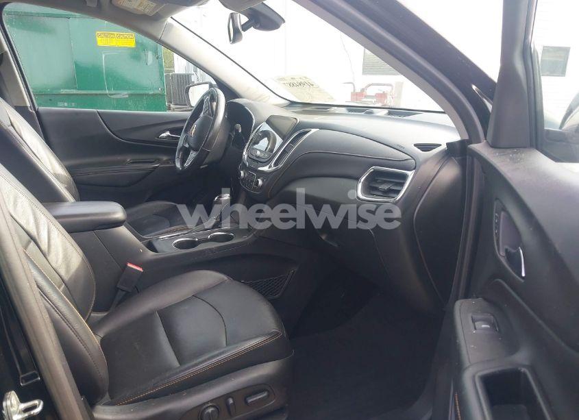 Photo 5 of 2018 Chevrolet Equinox PREMIER (VIN 2GNAXMEV1J6298926)