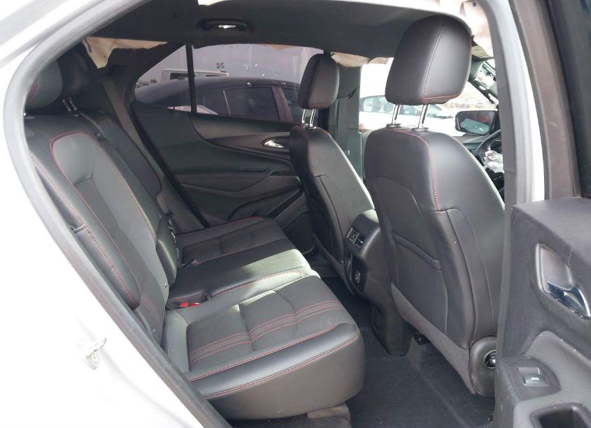 Photo 8 of 2022 Chevrolet Equinox FWD RS (VIN 2GNAXMEV1N6144416)