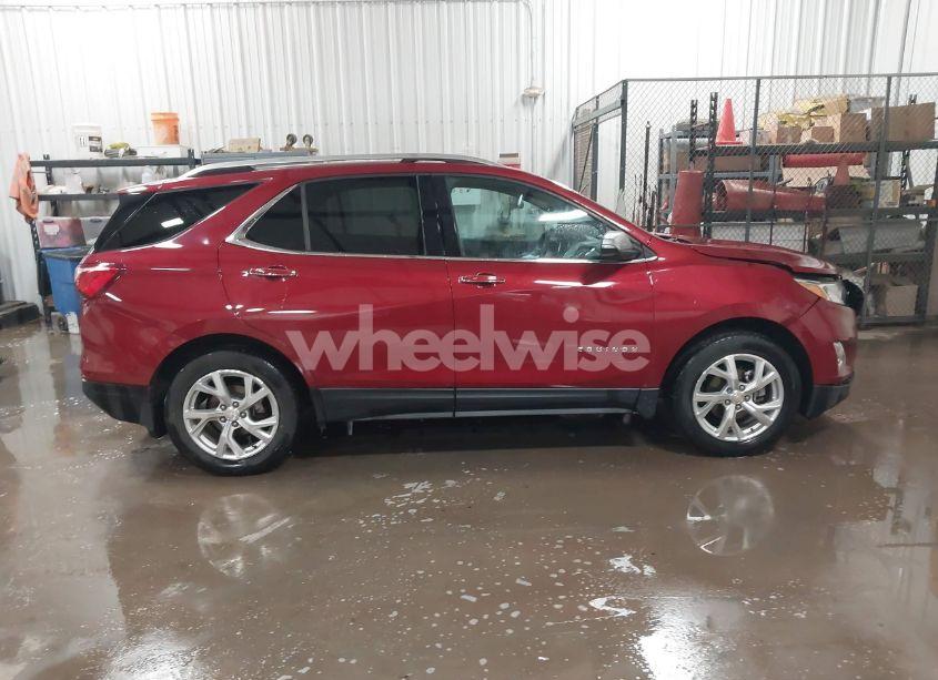 Photo 13 of 2018 Chevrolet Equinox PREMIER (VIN 2GNAXMEV2J6143169)