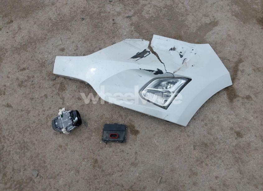 Photo 12 of 2018 Chevrolet Equinox PREMIER (VIN 2GNAXMEV3J6218249)