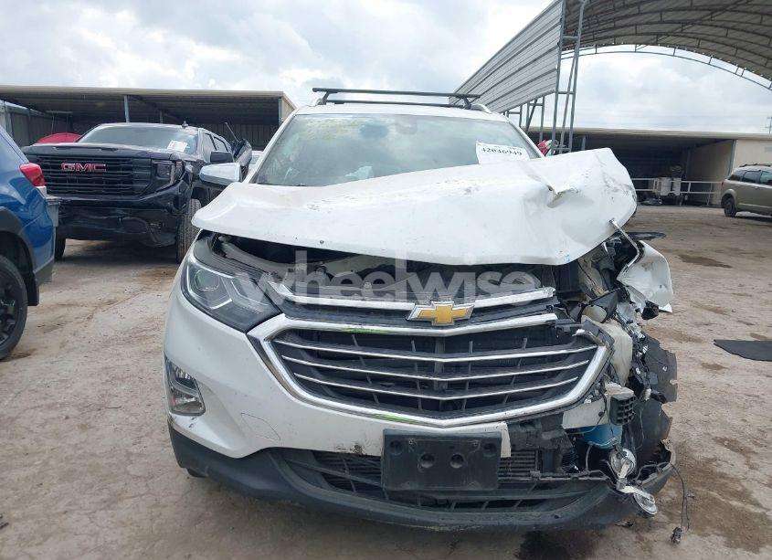 Photo 13 of 2018 Chevrolet Equinox PREMIER (VIN 2GNAXMEV3J6218249)