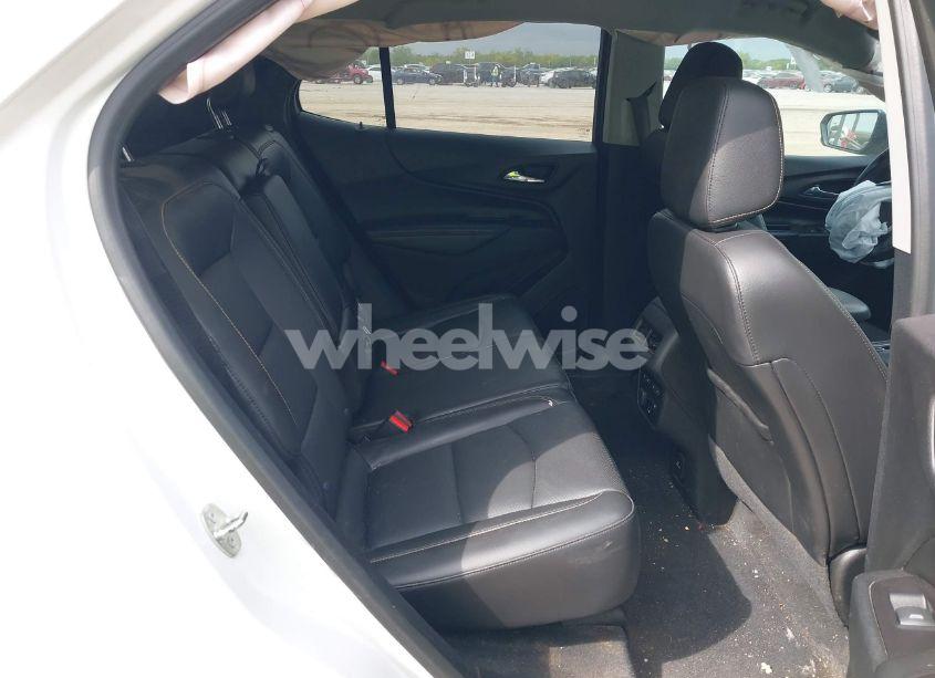 Photo 8 of 2018 Chevrolet Equinox PREMIER (VIN 2GNAXMEV3J6218249)